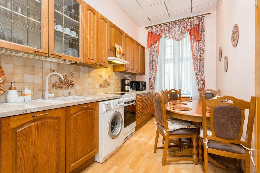 Orchid Apartment Old Town Talin Exterior foto